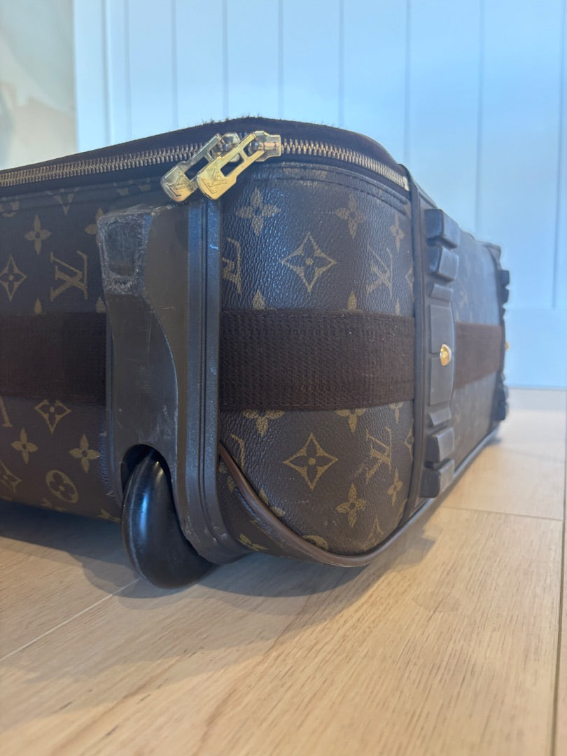 Louis Vuitton Louis Vuitton Pegase 60