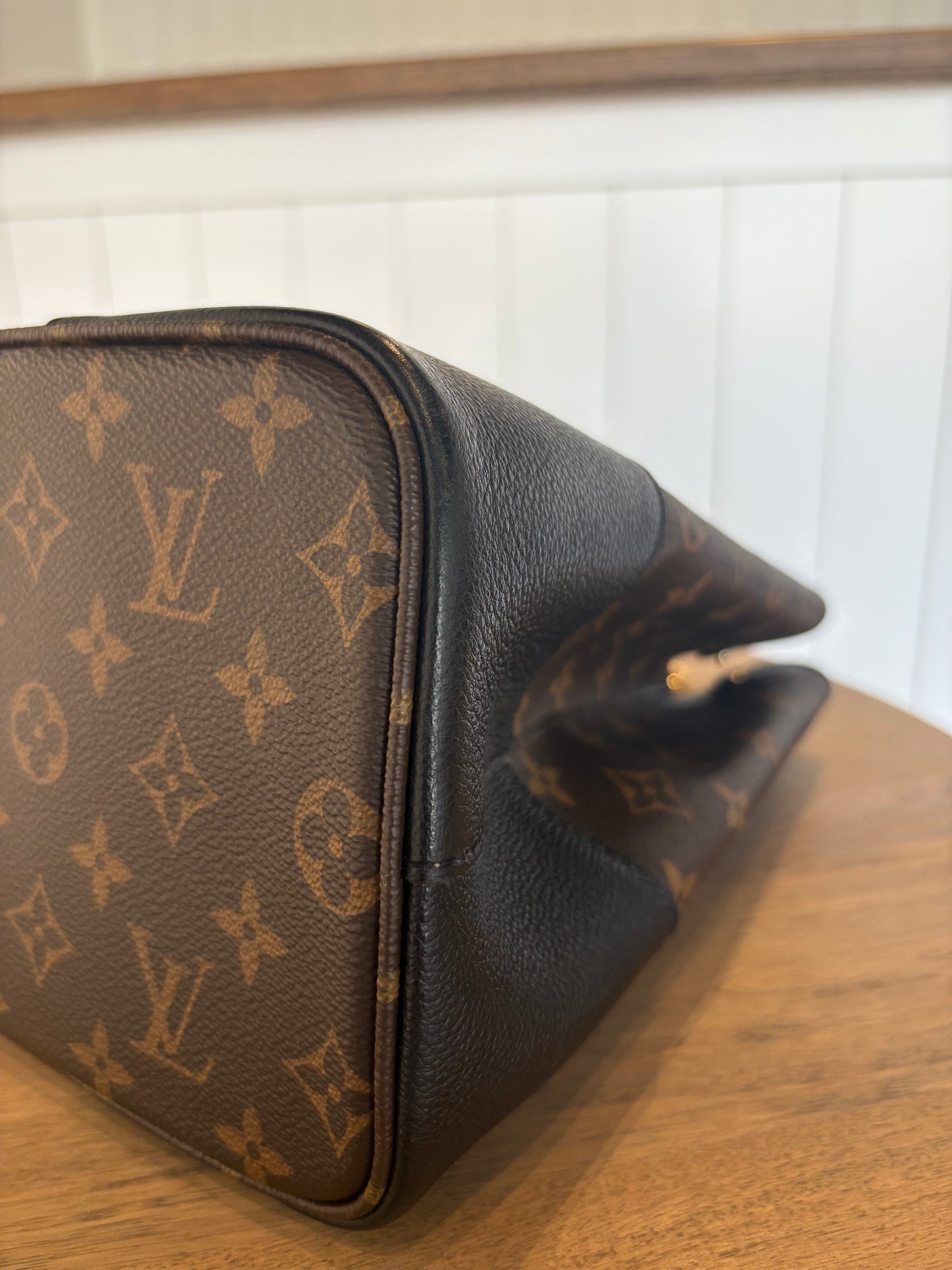 Louis Vuitton Monogram and Black Flandrin