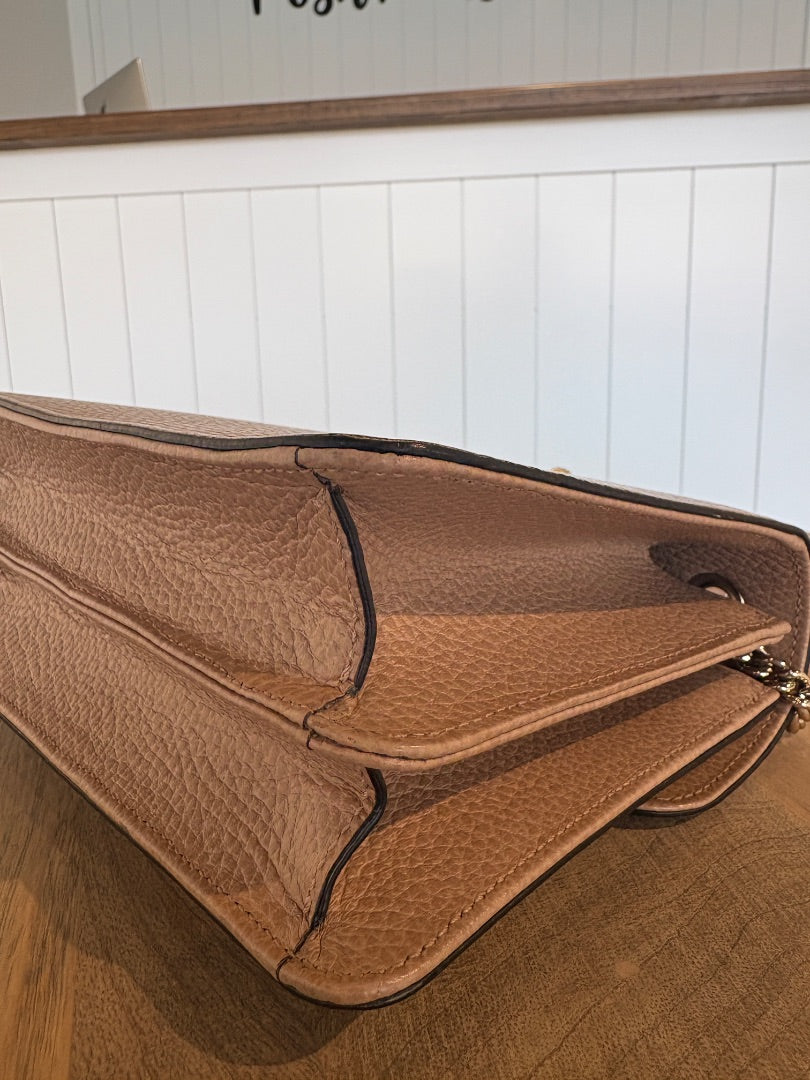 Gucci Crossbody with Chain Strap