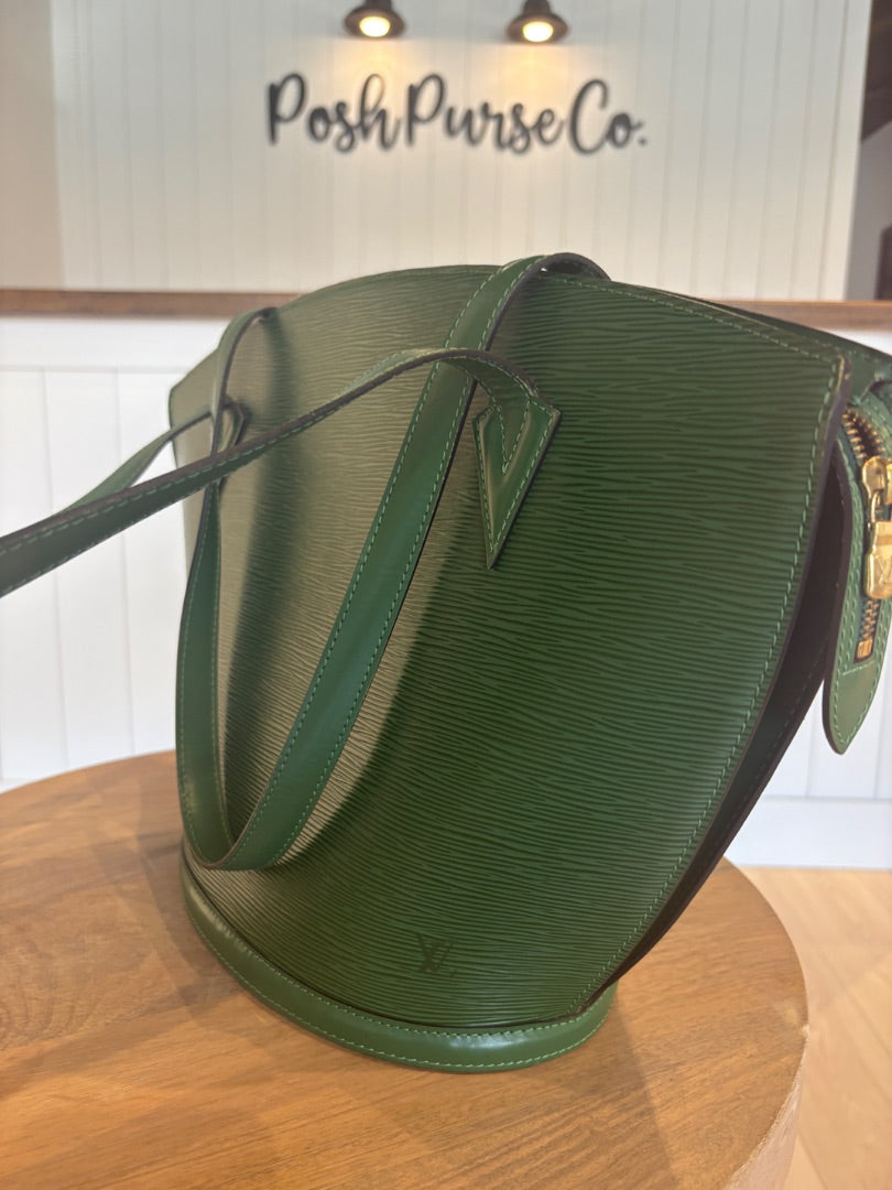 Green Louis Vuitton St. Jaques