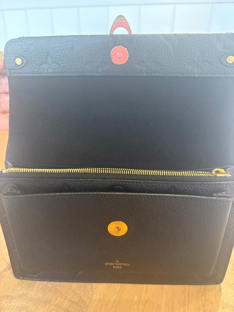 Louis Vuitton Vavin Empreiente Wallet On Chain