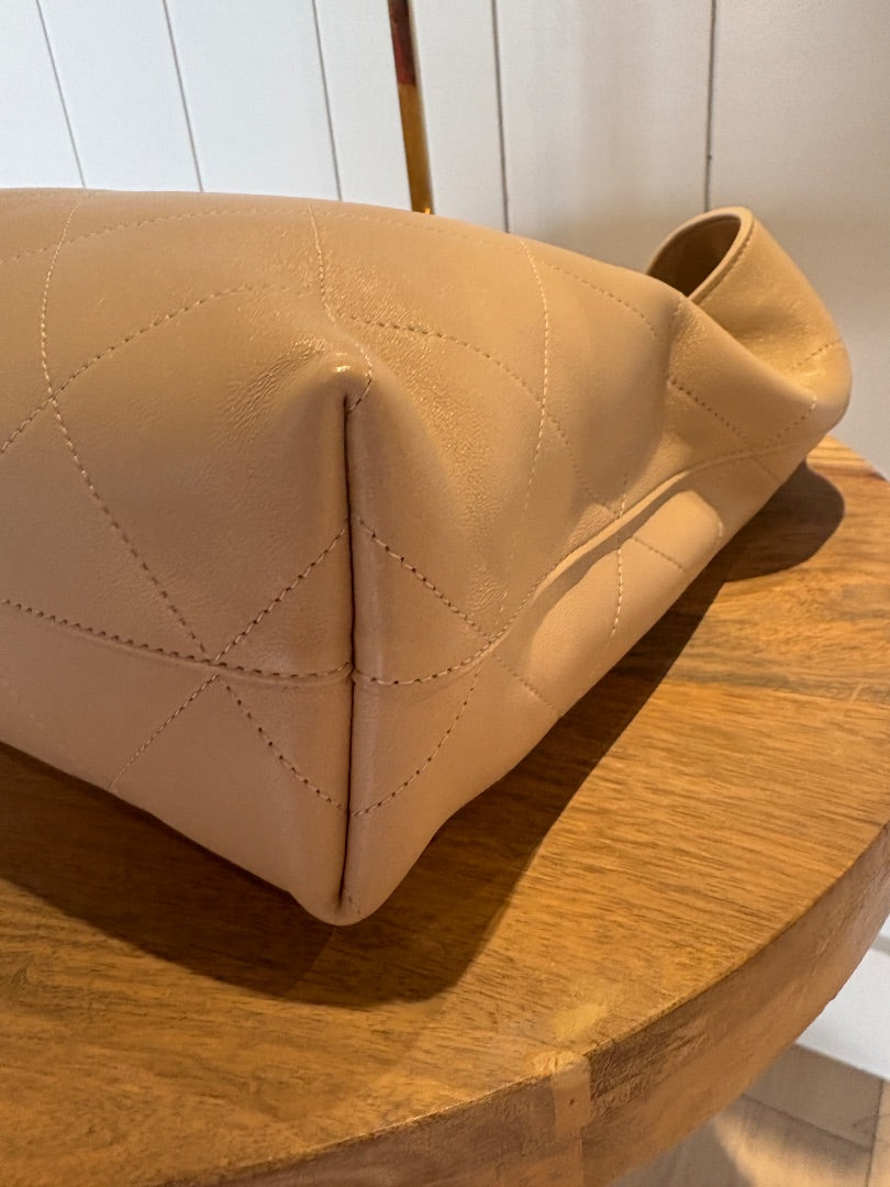 Ivory Chanel BRAND NEW Chanel Hobo