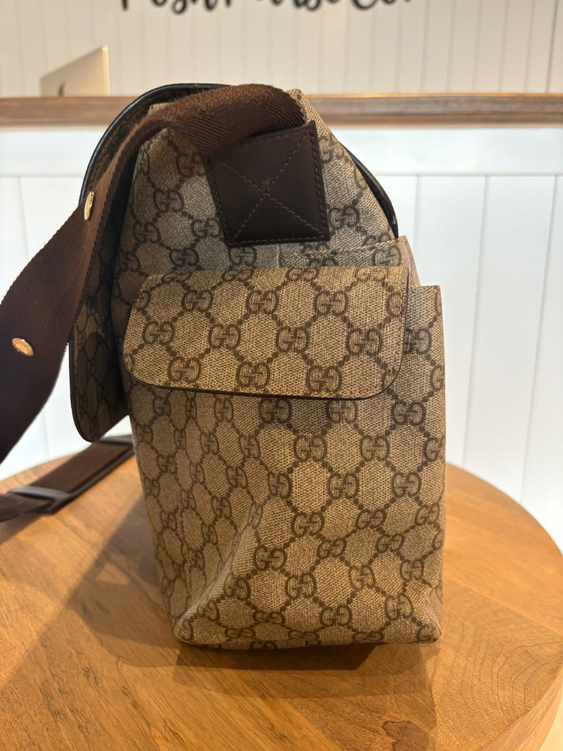 Monogram Gucci Like New GG Supreme Canvas Diaper Bag