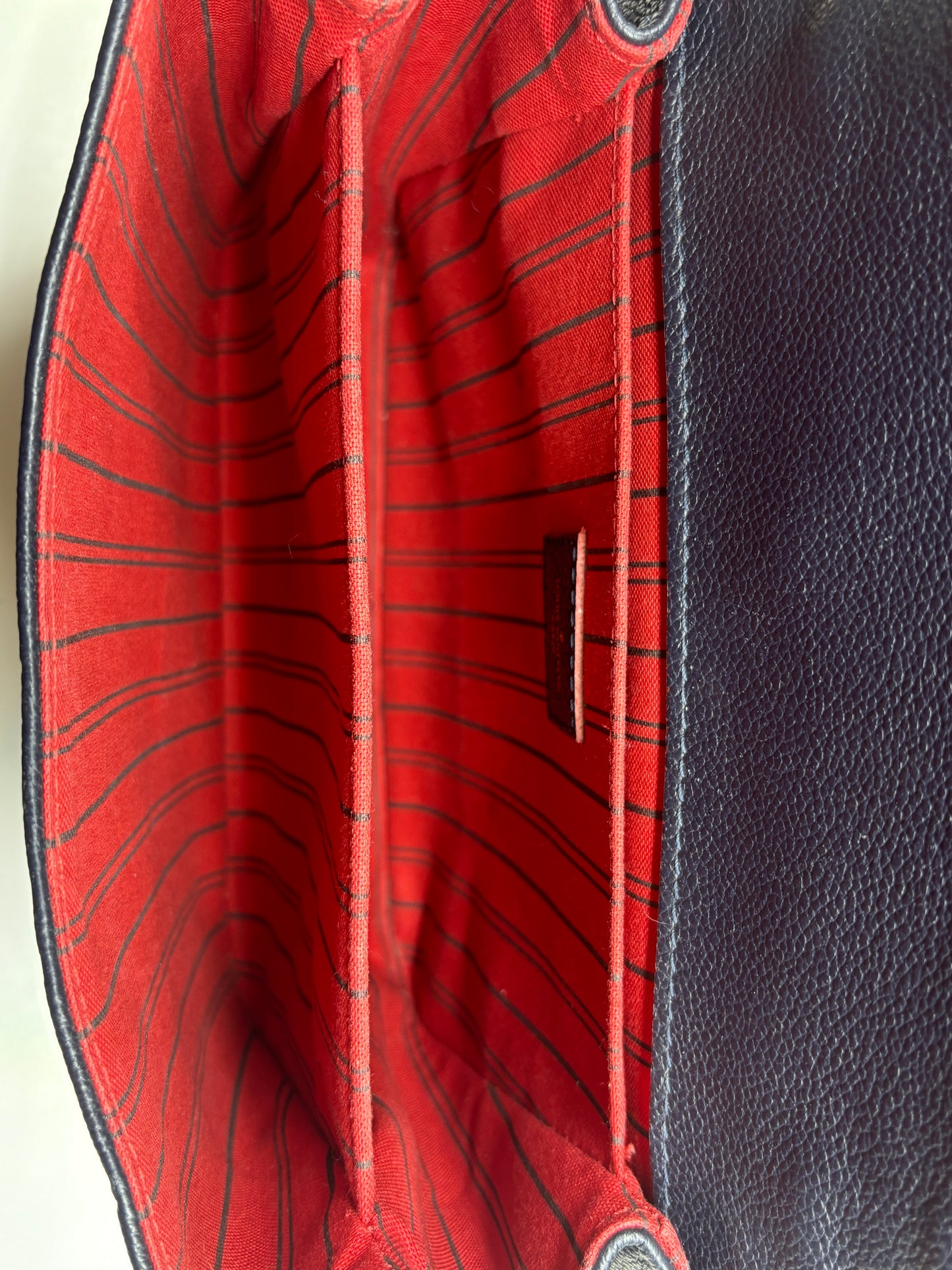 Louis Vuitton Pochette Metis