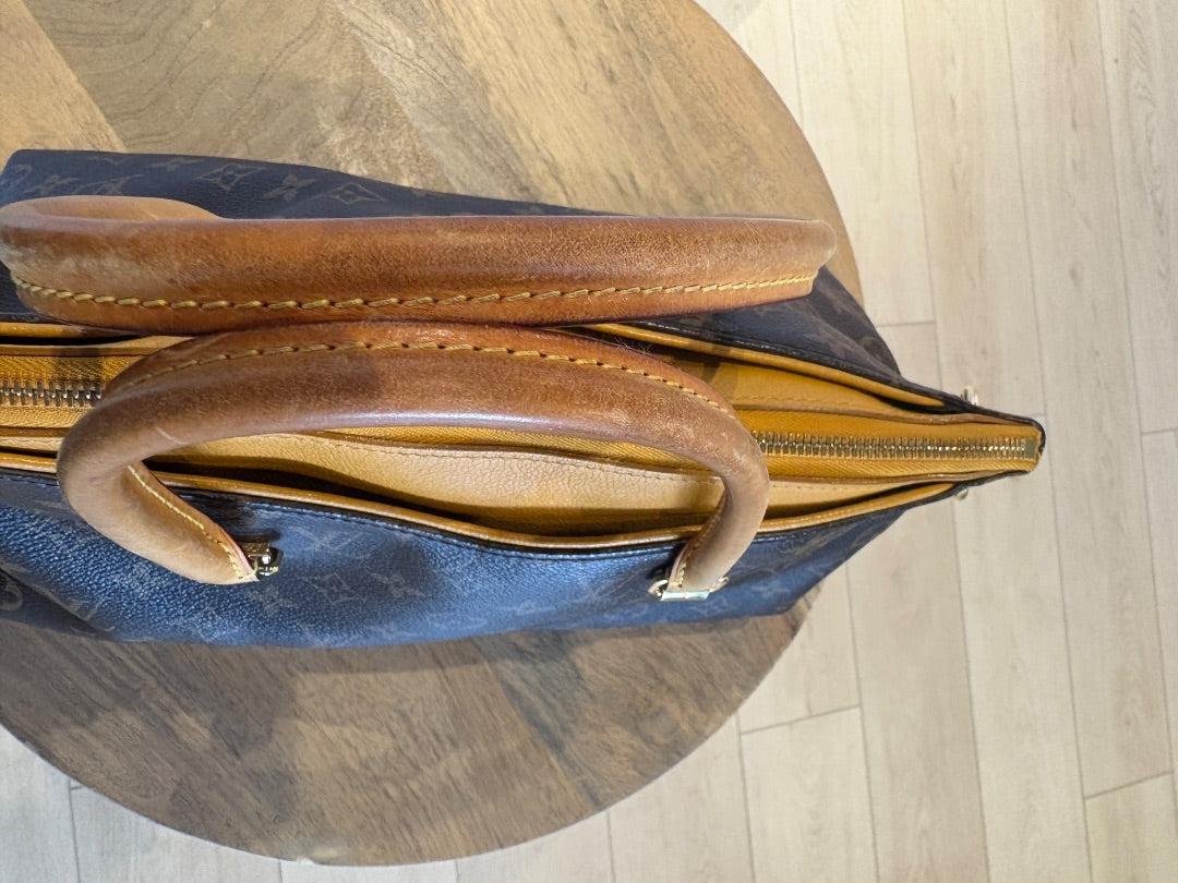 Monogram Louis Vuitton Pallas Dune