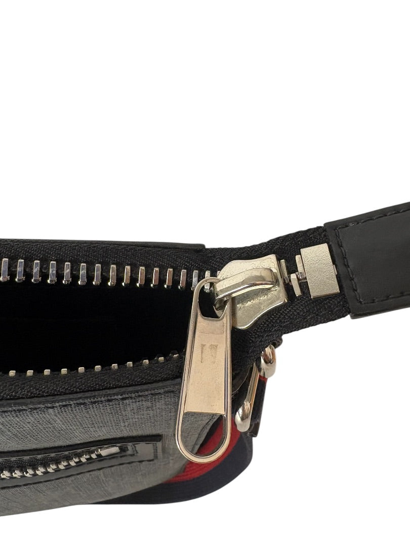 Gucci GG Supreme Canvas Messenger Bag