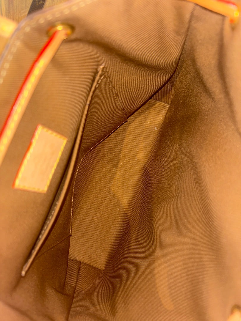 Monogram Louis Vuitton Louis Vuitton Excursion