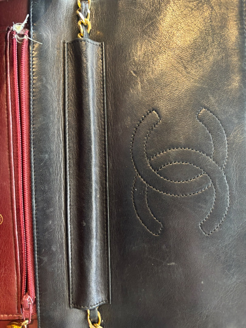 Black Chanel Chanel Vintage with Chain