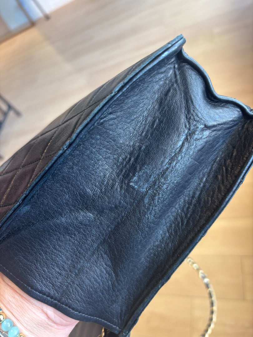 Black Chanel Chanel Vintage with Chain