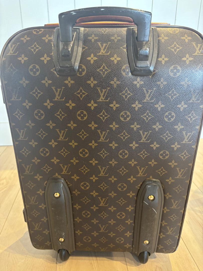 Louis Vuitton Louis Vuitton Pegase 60