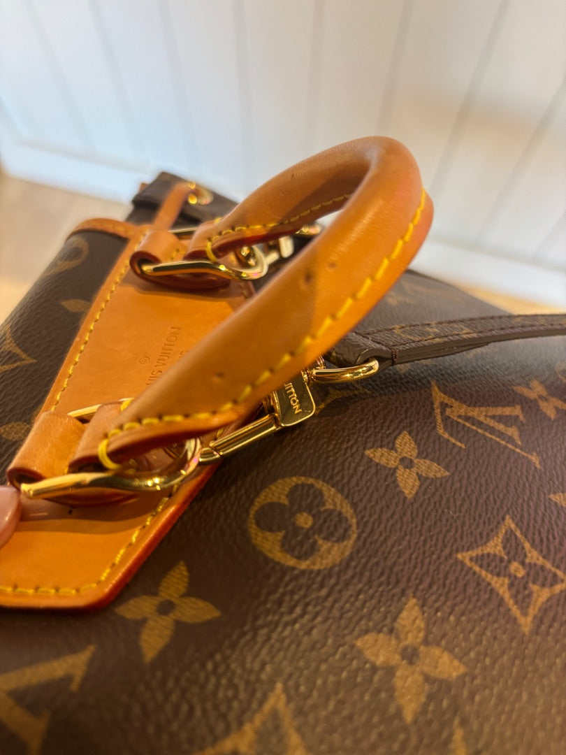 Monogram Louis Vuitton Louis Vuitton Excursion