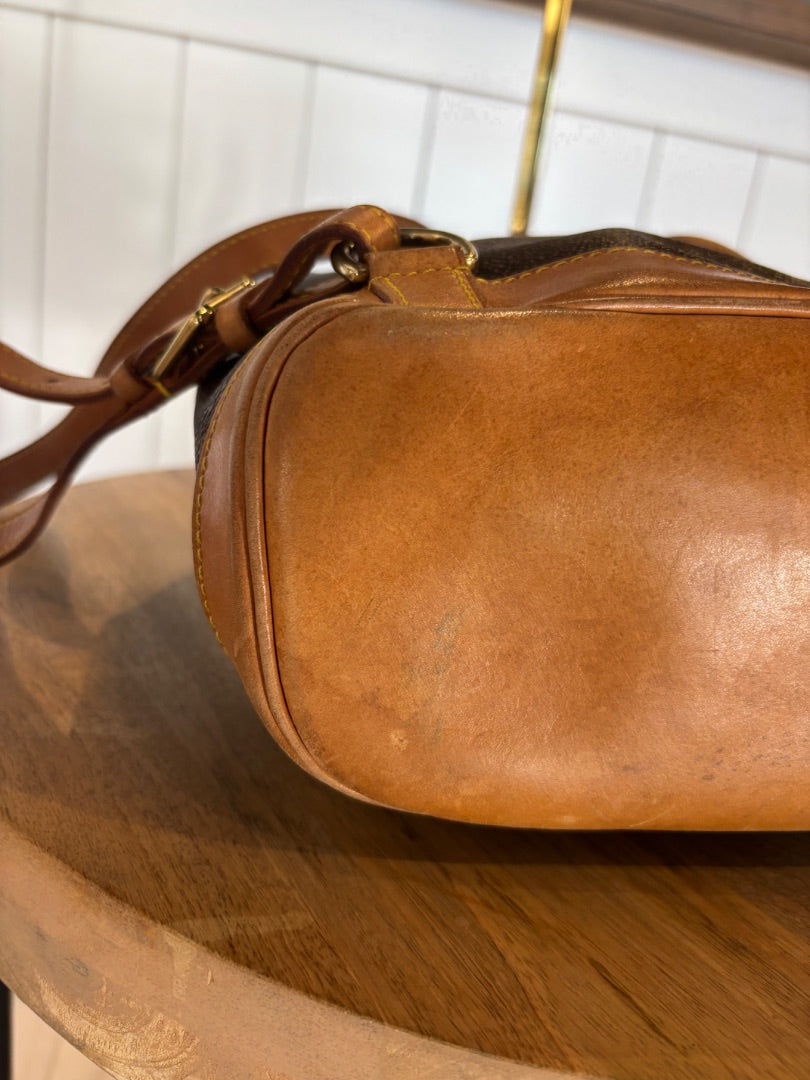 Monogram Louis Vuitton Bucket Montsouris