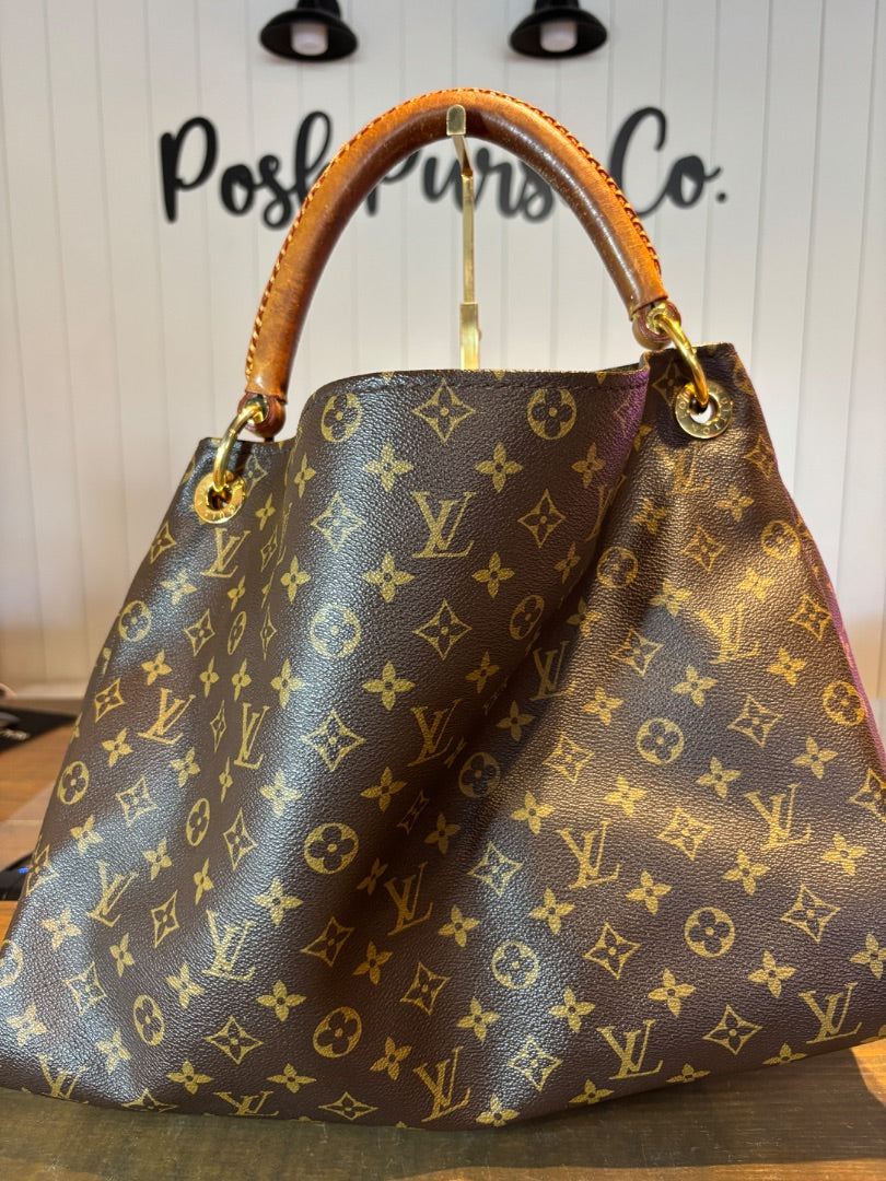 Monogram Louis Vuitton Artsy