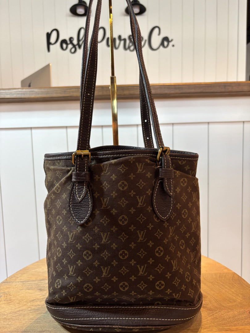 Monogram Louis Vuitton Bucket Bag