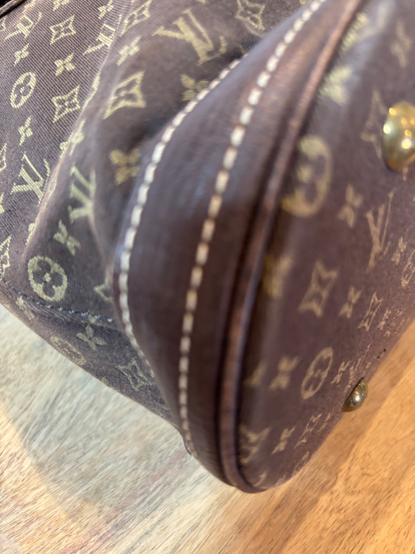 Monogram Louis Vuitton Bucket Bag