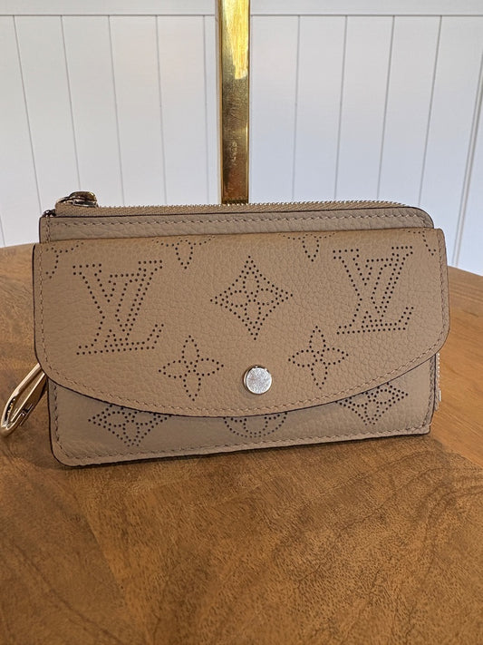 Louis Vuitton Mahina Recto Verso Card Holder