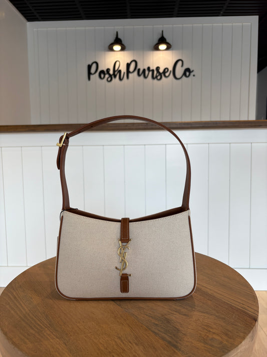 Stunning Saint Laurent LE 57 Shoulder Bag