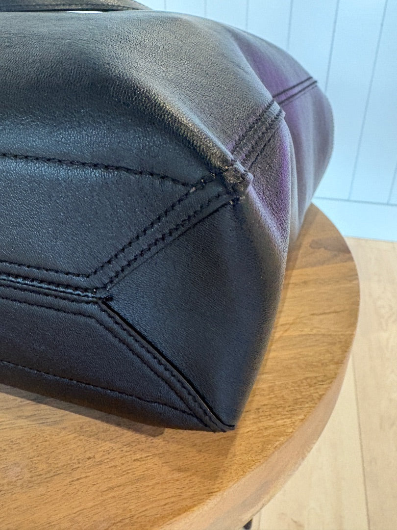 Black Gucci Dahlia Tote