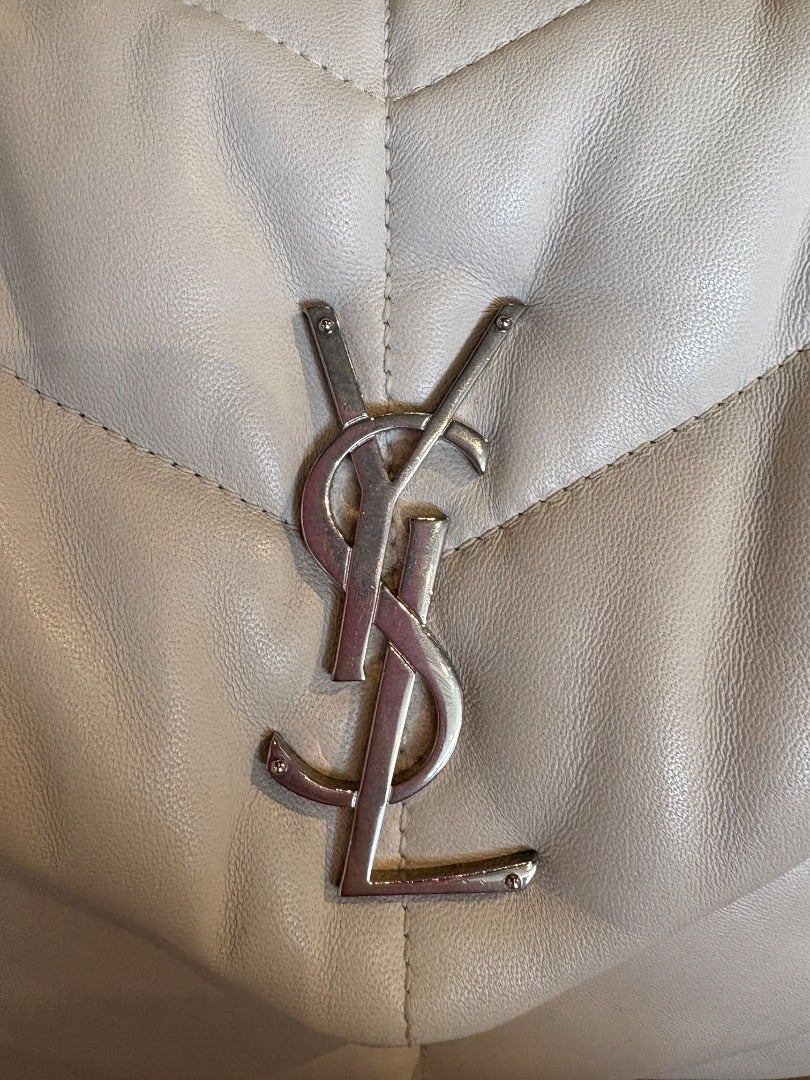 Creme Saint Laurent YSL Puffy LouLou Creme