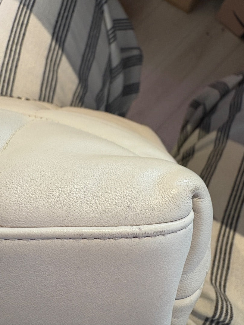 Creme Saint Laurent YSL Puffy LouLou Creme