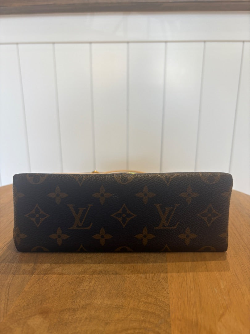 Monogram Louis Vuitton Locky BB, BB