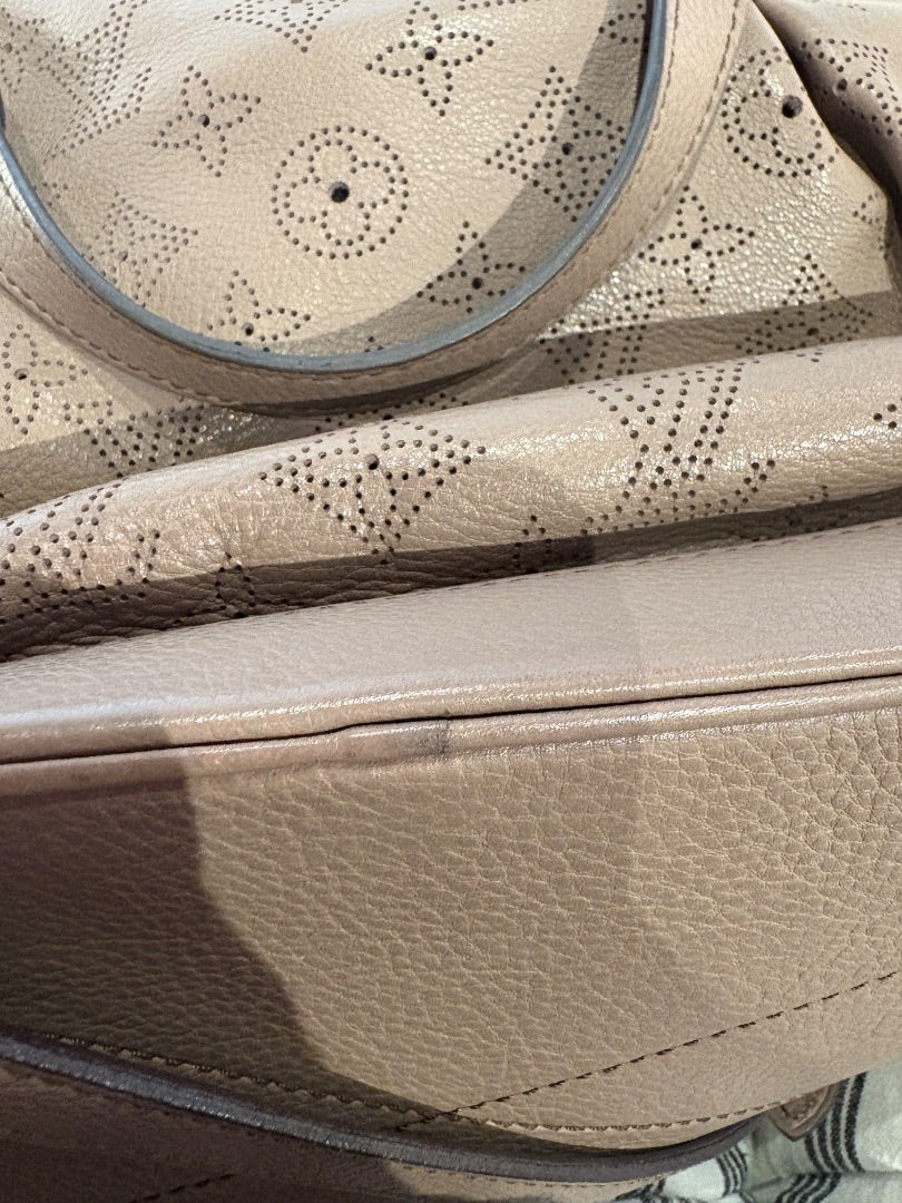 Beige Louis Vuitton Stellar Tote