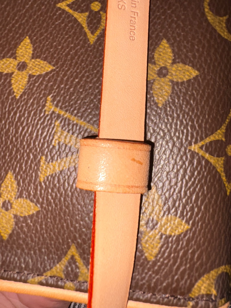 Monogram Louis Vuitton Lous Vuitton Florentine Waist Bag, XS