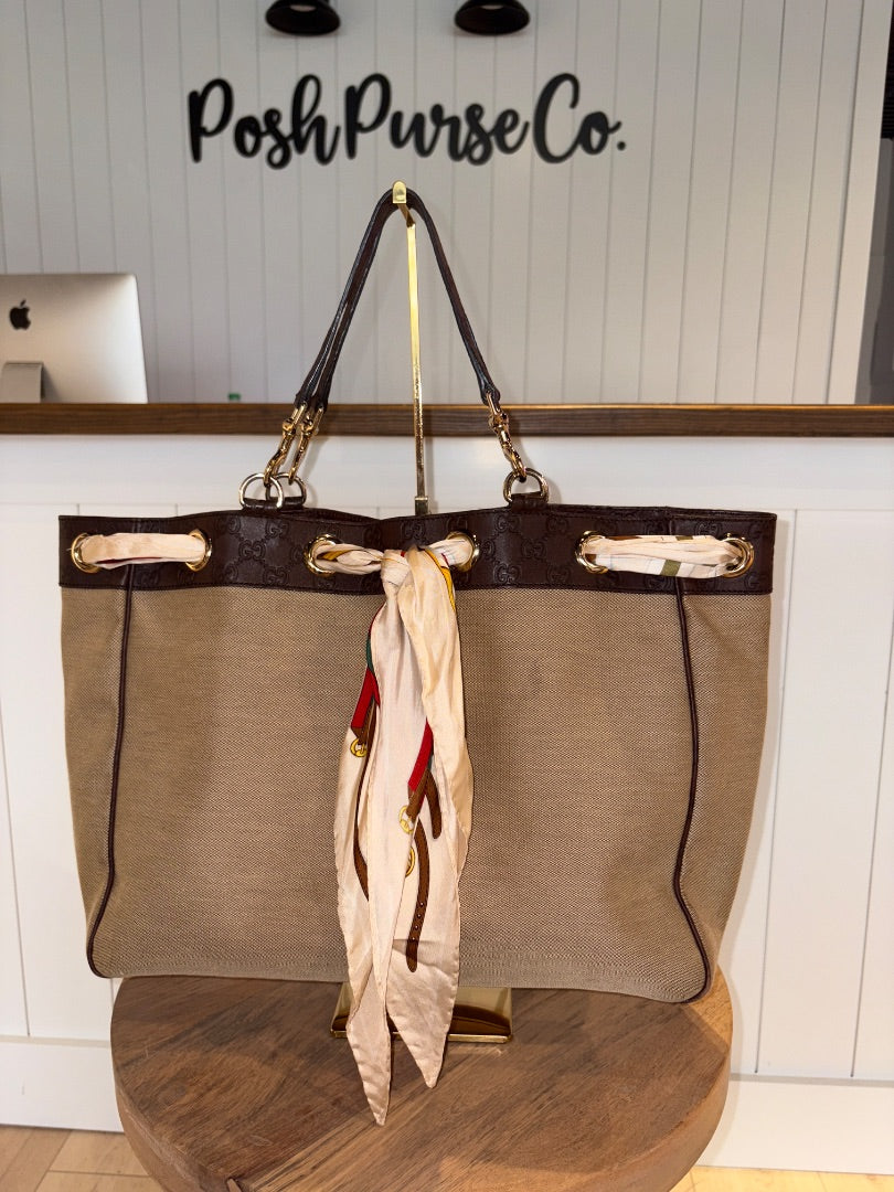 Gorgeous Gucci Positano Tote, Large