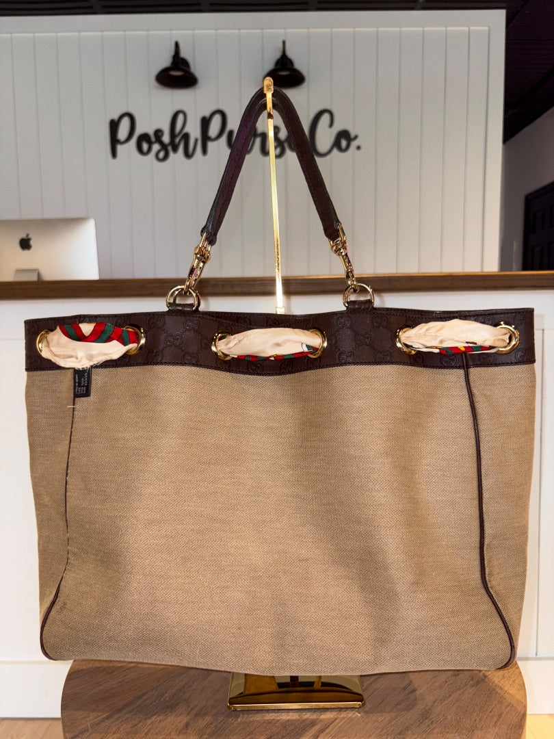 Gorgeous Gucci Positano Tote, Large