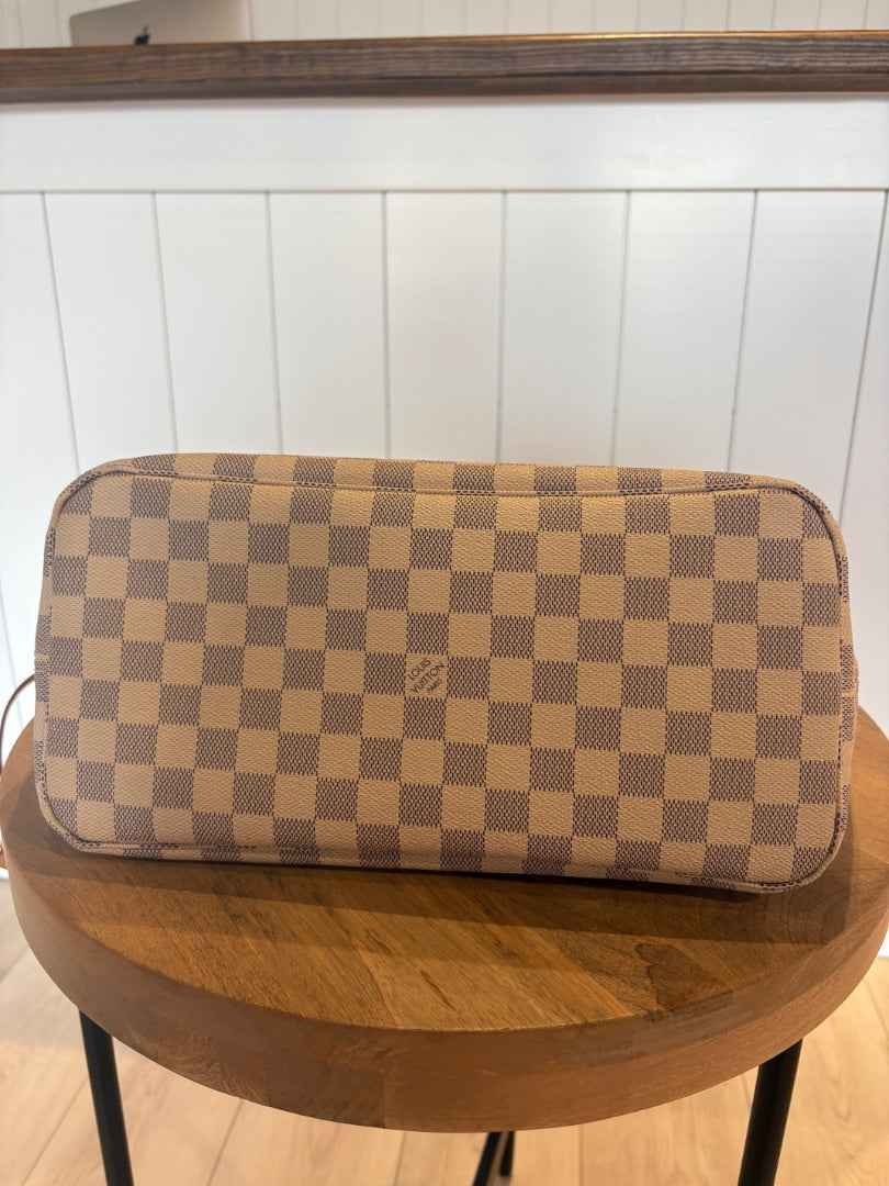 Azur Louis Vuitton Damier Azur Neverfull MM with Pouch, MM