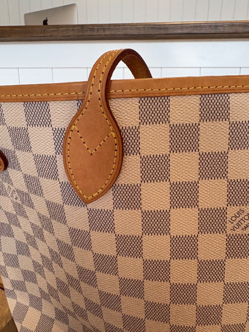 Azur Louis Vuitton Damier Azur Neverfull MM with Pouch, MM