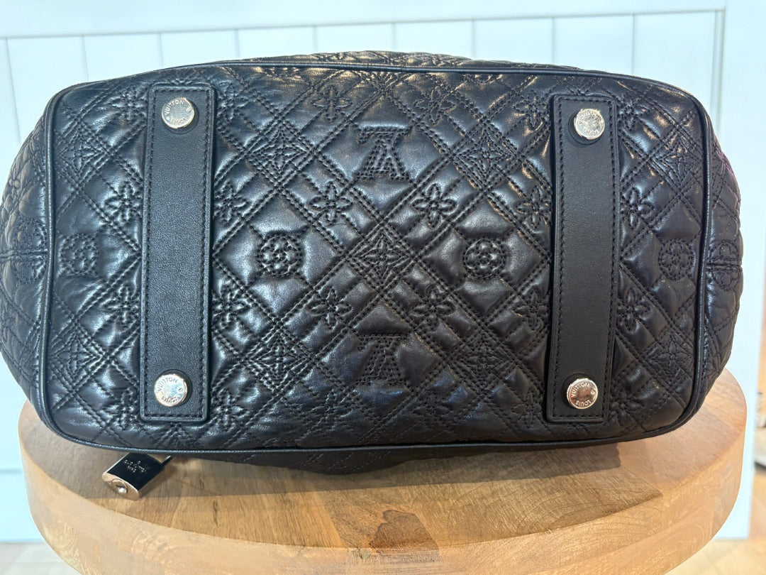 Black Louis Vuitton Antheia Lilia GM, Large