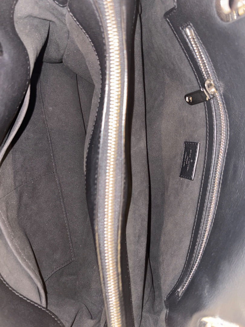 Black Louis Vuitton Antheia Lilia GM, Large