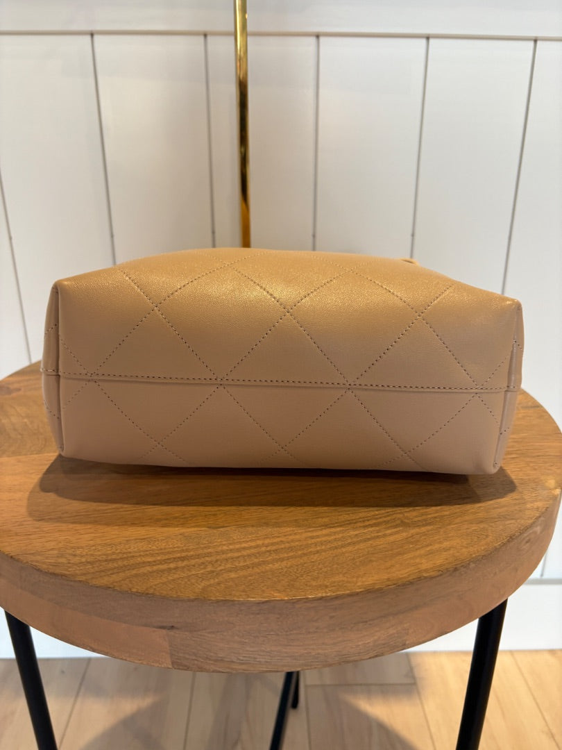 Ivory Chanel BRAND NEW Chanel Hobo