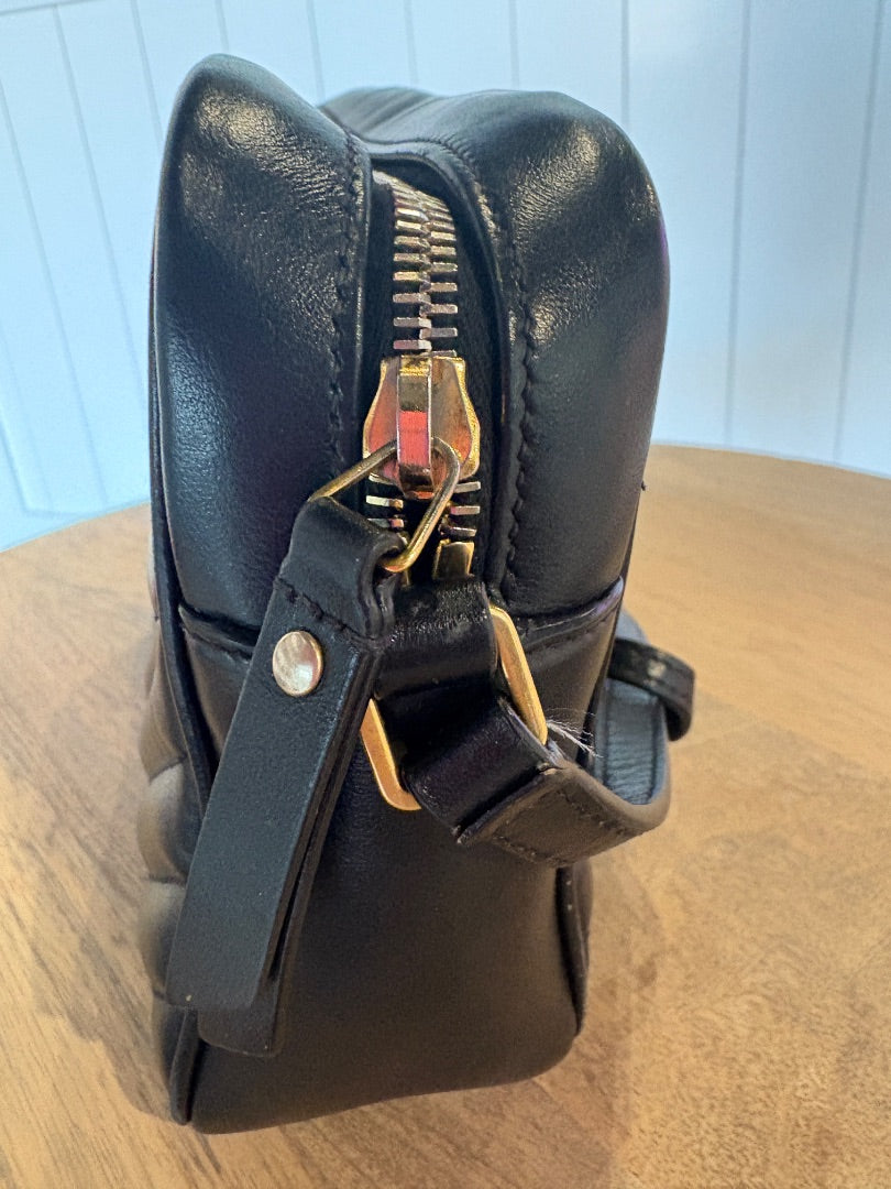 Black Saint Laurent Saint Laurent Lou Camera Bag