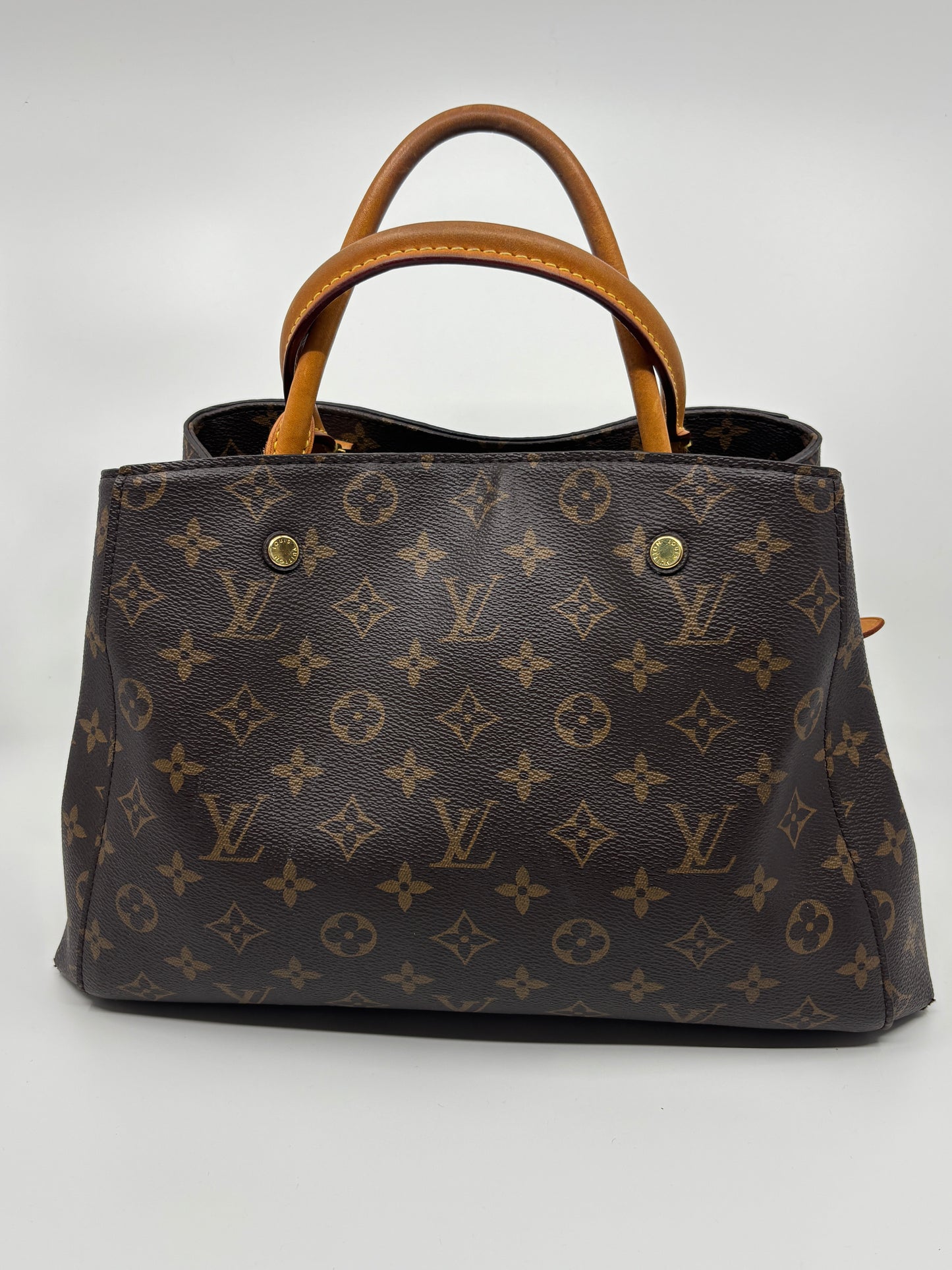 Monogram Louis Vuitton Montaigne, MM