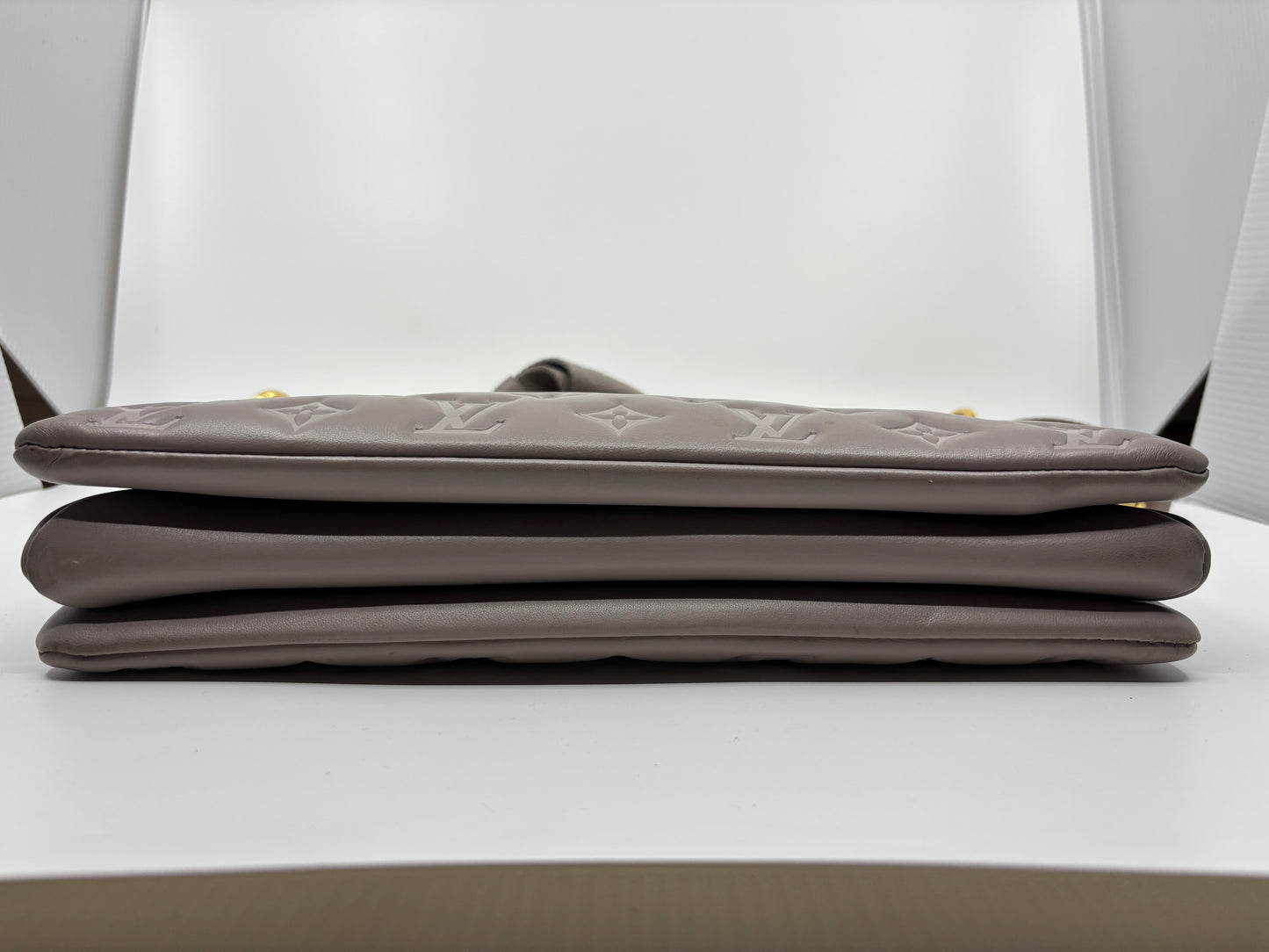 Grey Louis Vuitton Coussin, Large