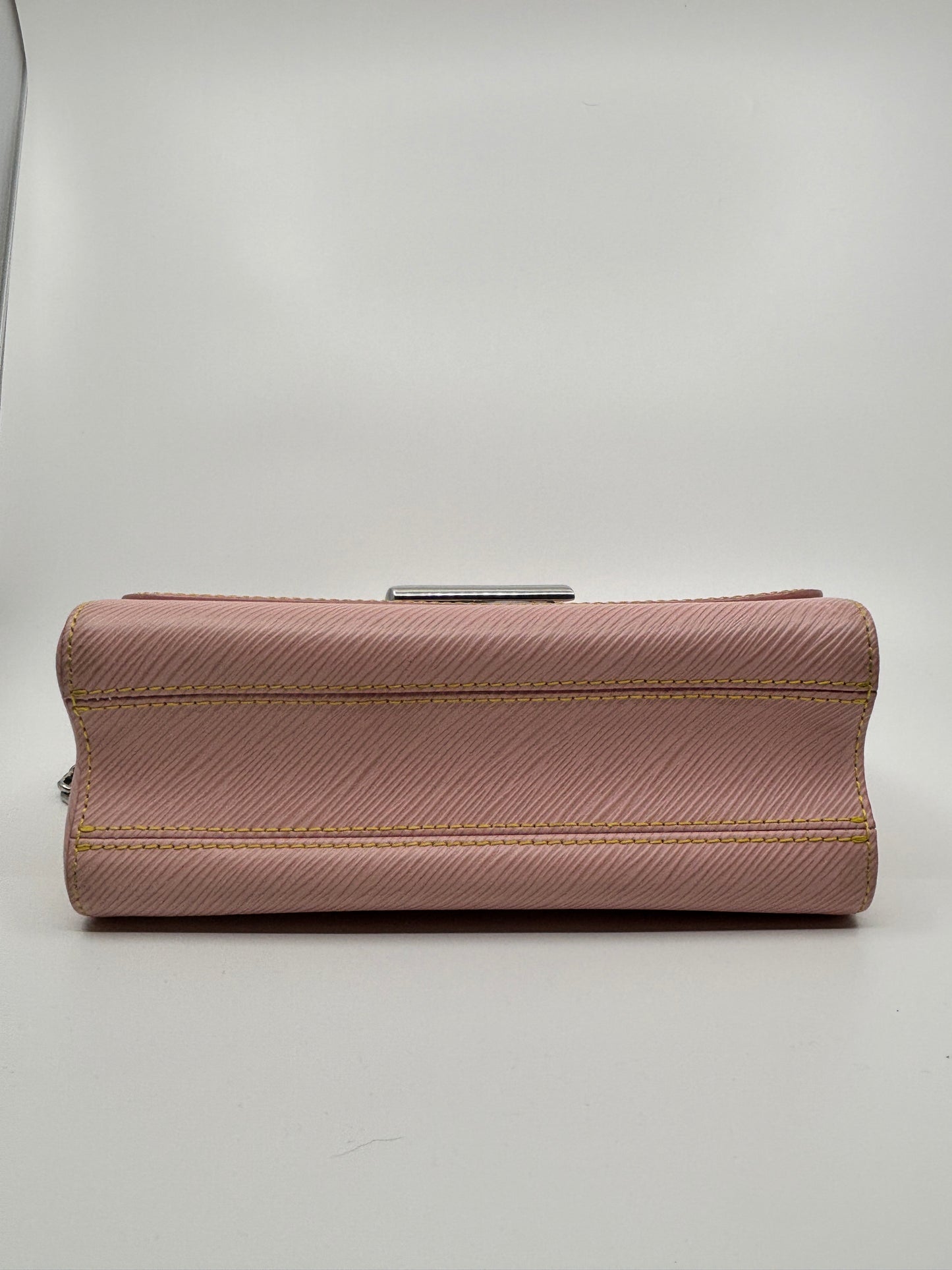 Louis Vuitton Epi Twist, MM