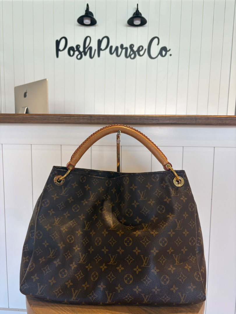 Monogram Louis Vuitton Artsy