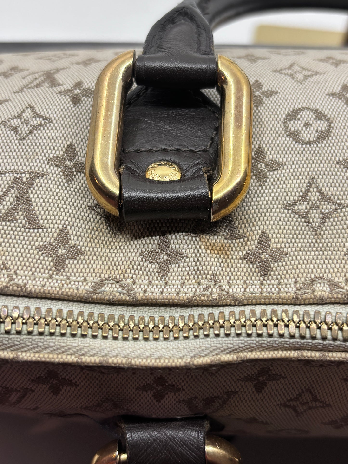 Louis Vuitton Long Mini Lin