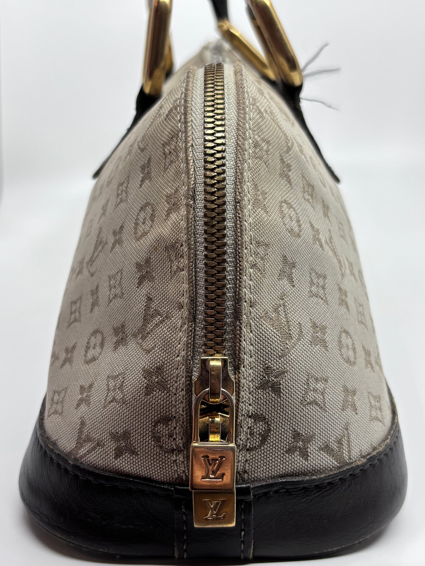 Louis Vuitton Long Mini Lin