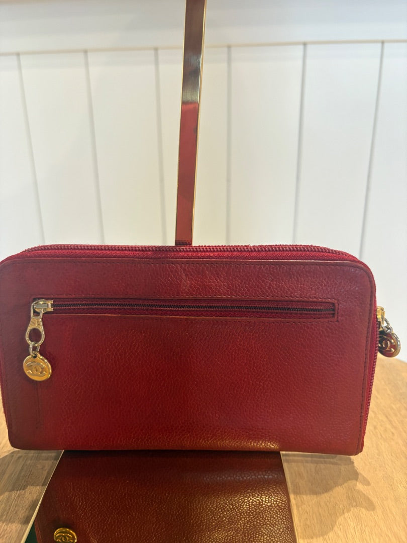 Red Chanel Vintage Caviar Wallet