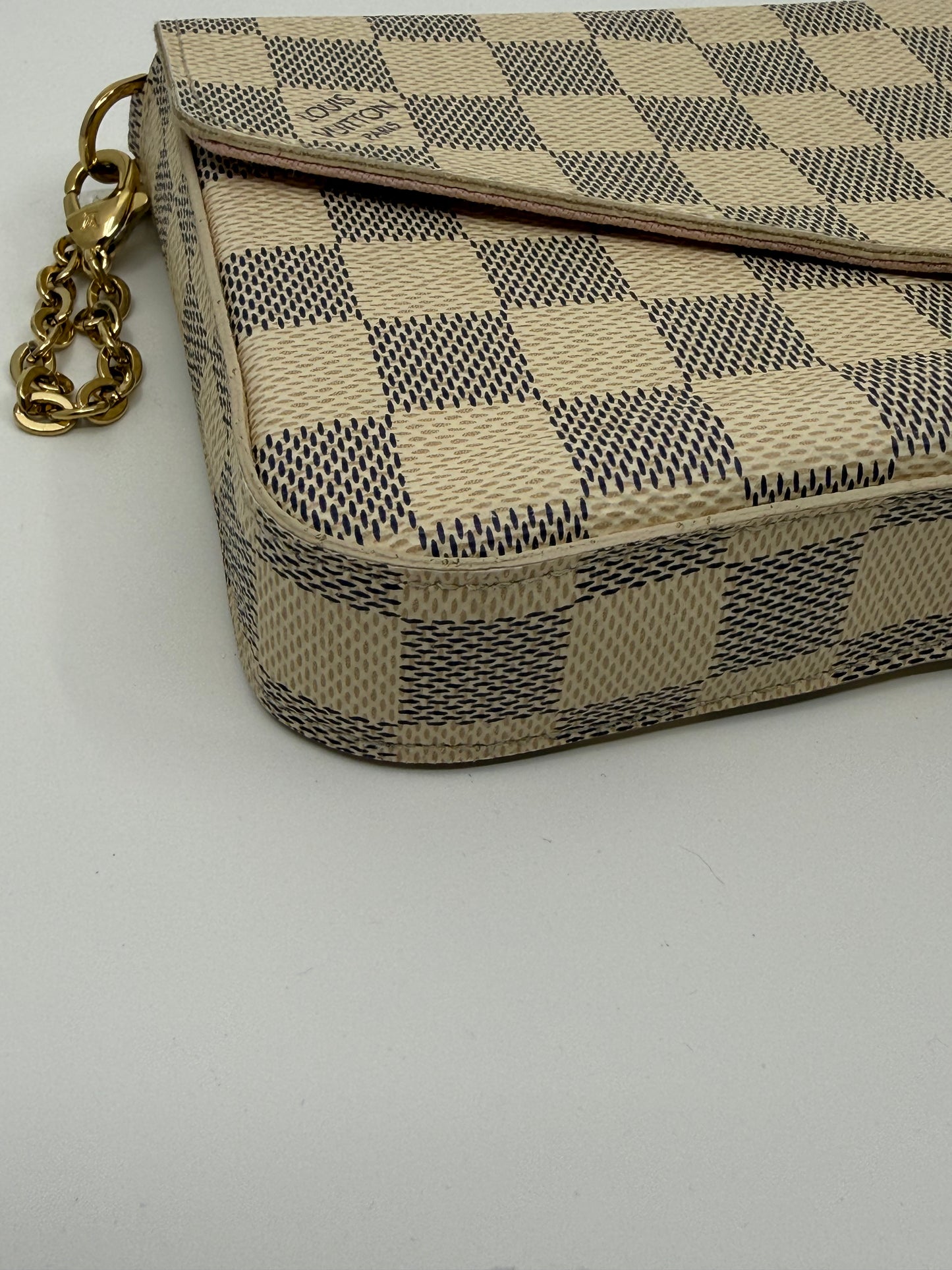 Louis Vuitton Azure Pochette Felicie