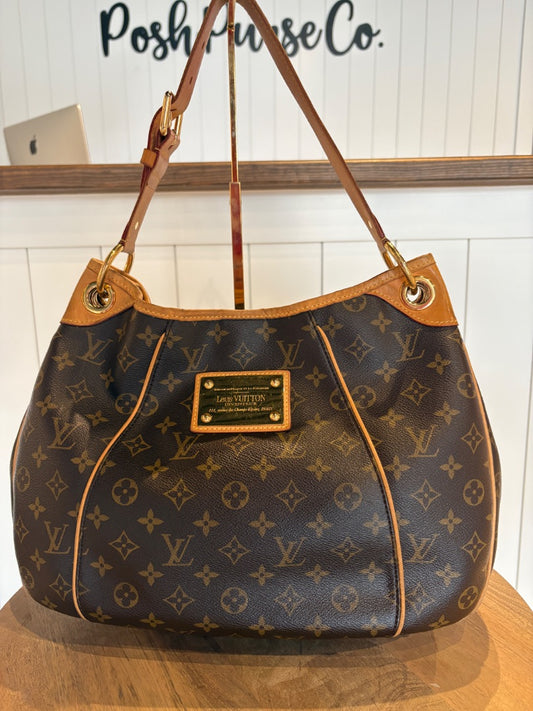 Monogram Louis Vuitton Galliera Shoulder Bag, PM