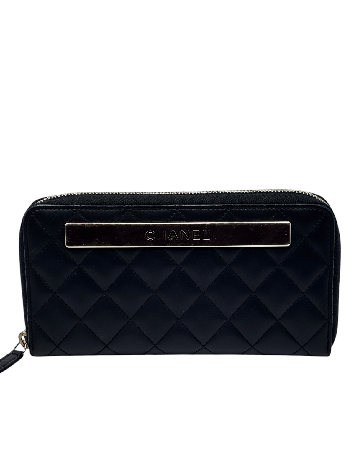 Posh Purse Co. preloved black quilted Chanel Continental wallet with a silver-tone metal logo plate