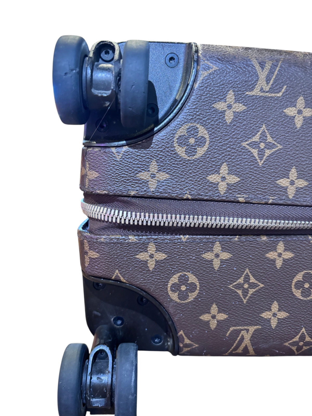 Posh Purse Co. preloved Louis Vuitton Horizon 55 rolling suitcase in iconic brown monogram coated canvas