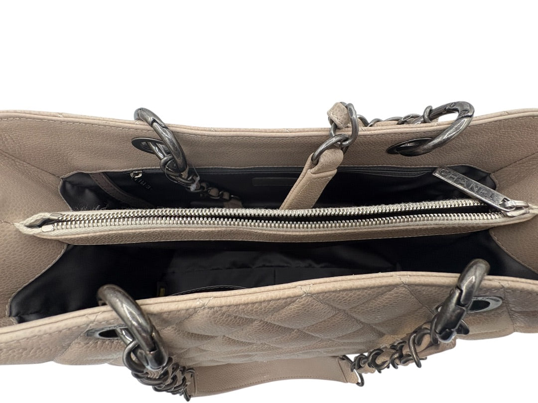 Chanel Caviar Grand Shopping Tote