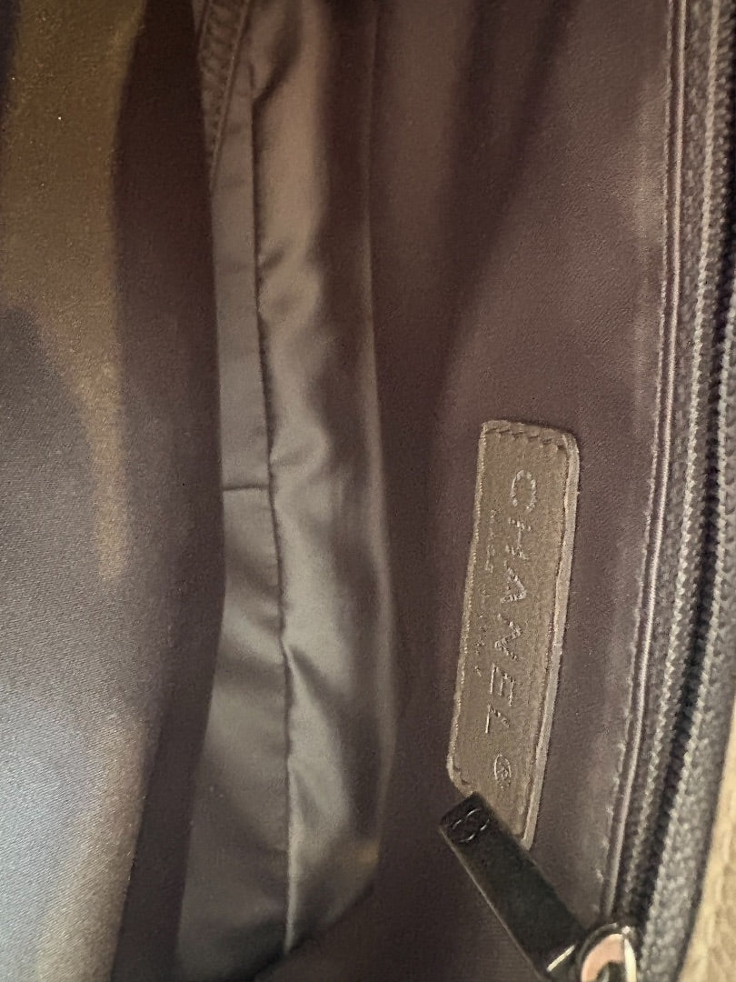 Chanel Caviar Grand Shopping Tote