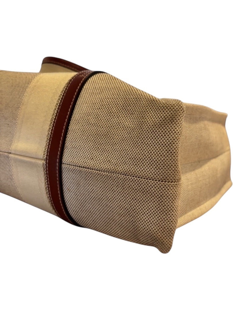 Posh Purse Co beige canvas Chloé Woody tote with brown leather trim and logo straps. Large size, ideal for everyday.