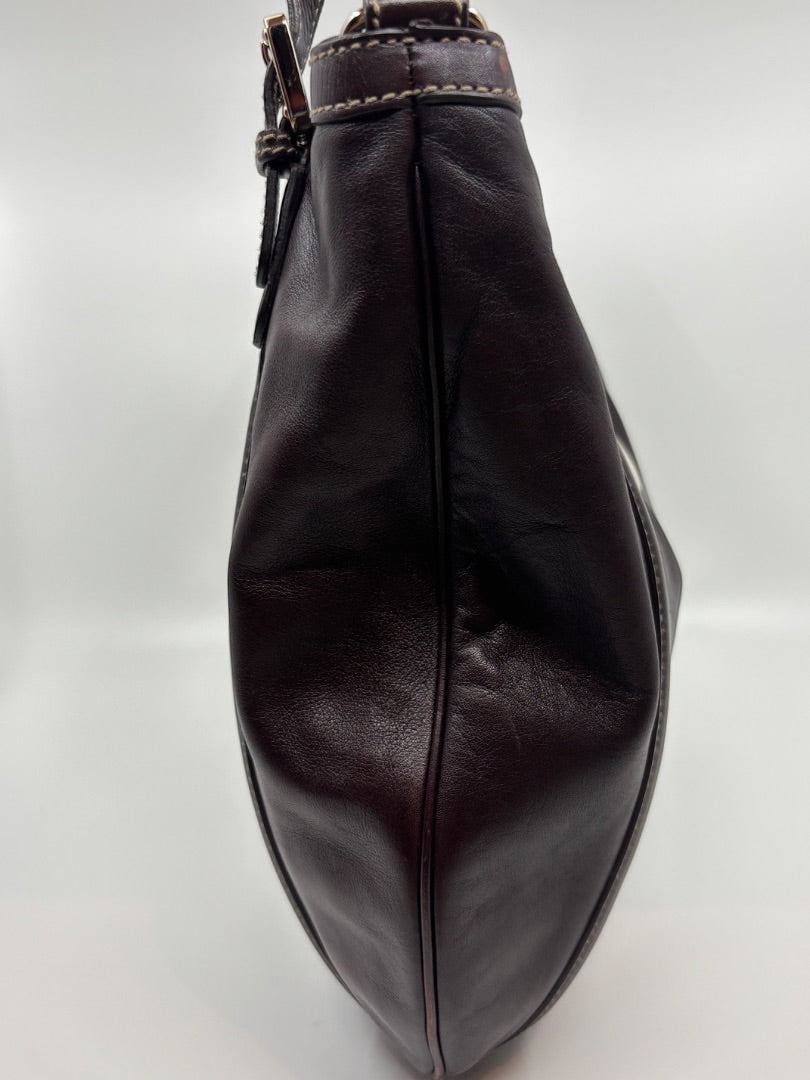 Posh Purse Co. brown leather tote bag with signature GG logo print. Spacious and chic designer handbag.